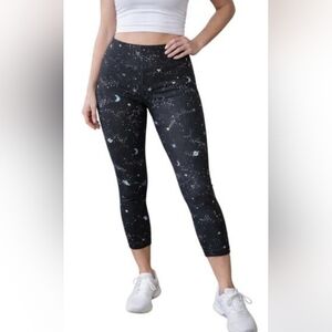 Victoria Sport Leggings "Night Sky" Sz Large EUC